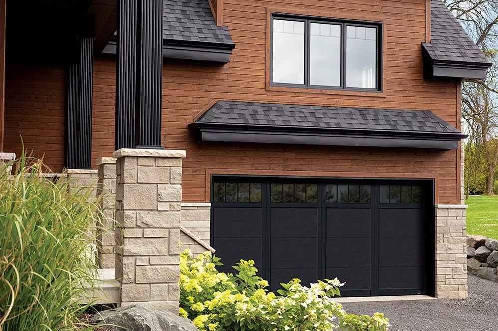 Eastman E-11, 16' x 8', Black door and overlays, 4 vertical lite Panoramic windows